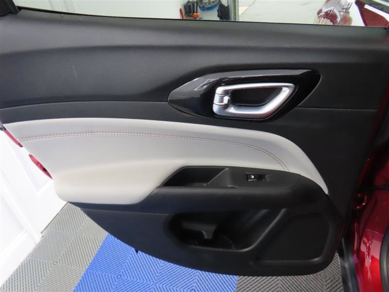 Used 2025 Jeep Compass Limited AWD/4WD image 30