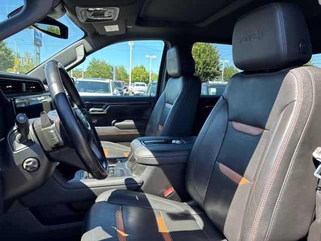 Used 2022 GMC Sierra 1500 AT4 w/ AT4 Premium Package AWD/4WD image 9