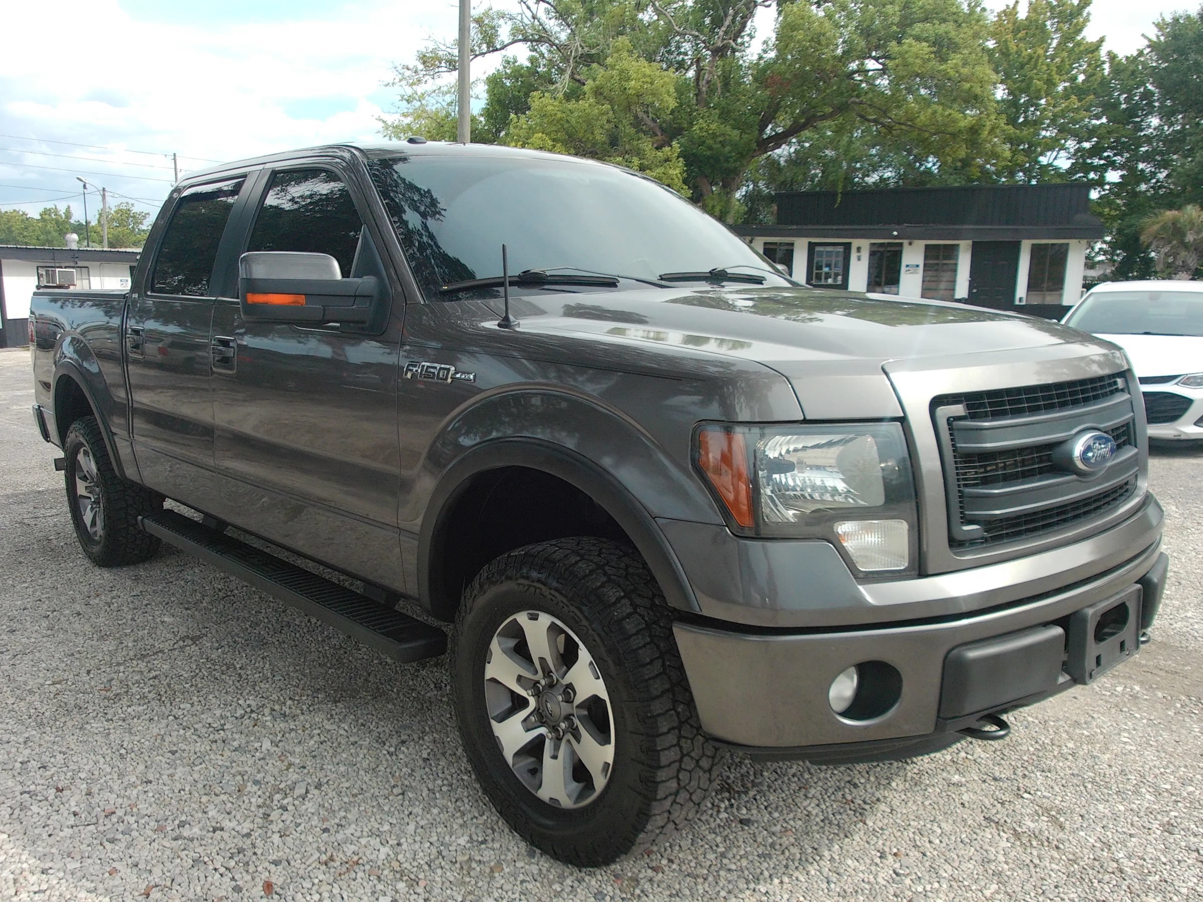 Used 2013 Ford F150 FX4 AWD/4WD image 3