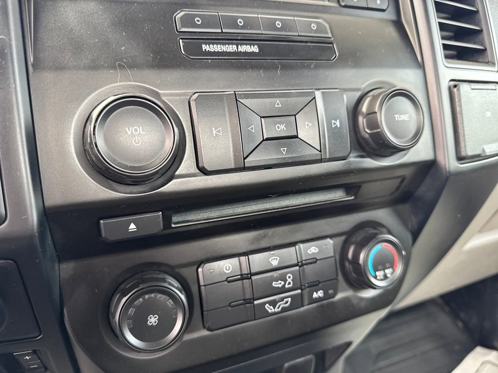 Used 2016 Ford F150 XL w/ Equipment Group 101A Mid AWD/4WD image 31