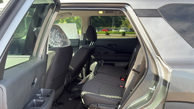 New 2026 Nissan Pathfinder SV AWD/4WD image 22