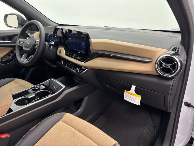 New 2026 Chevrolet Equinox ACTIV w/ Safety and Technology Package image 30