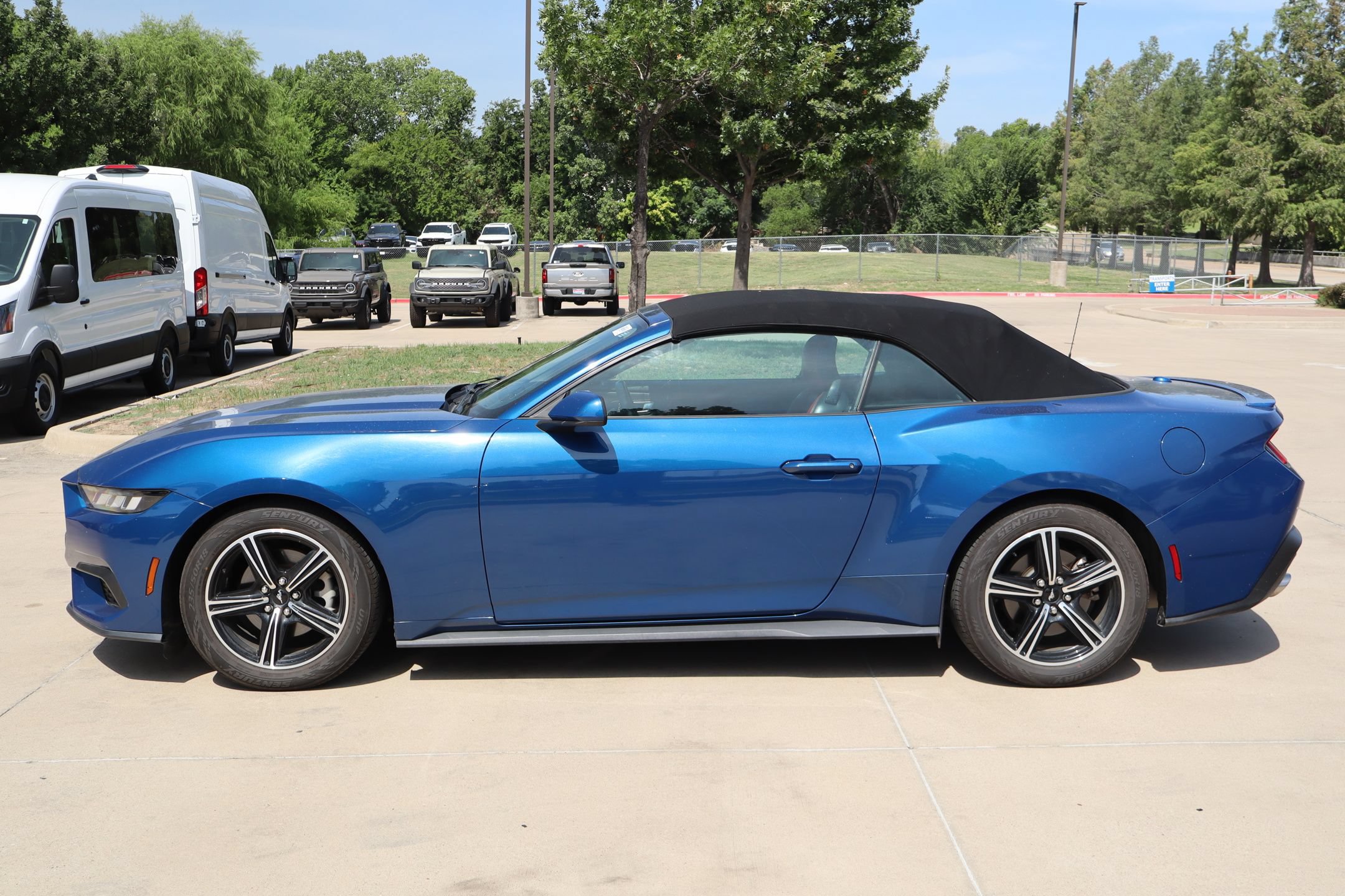 Certified 2024 Ford Mustang Premium RWD image 7