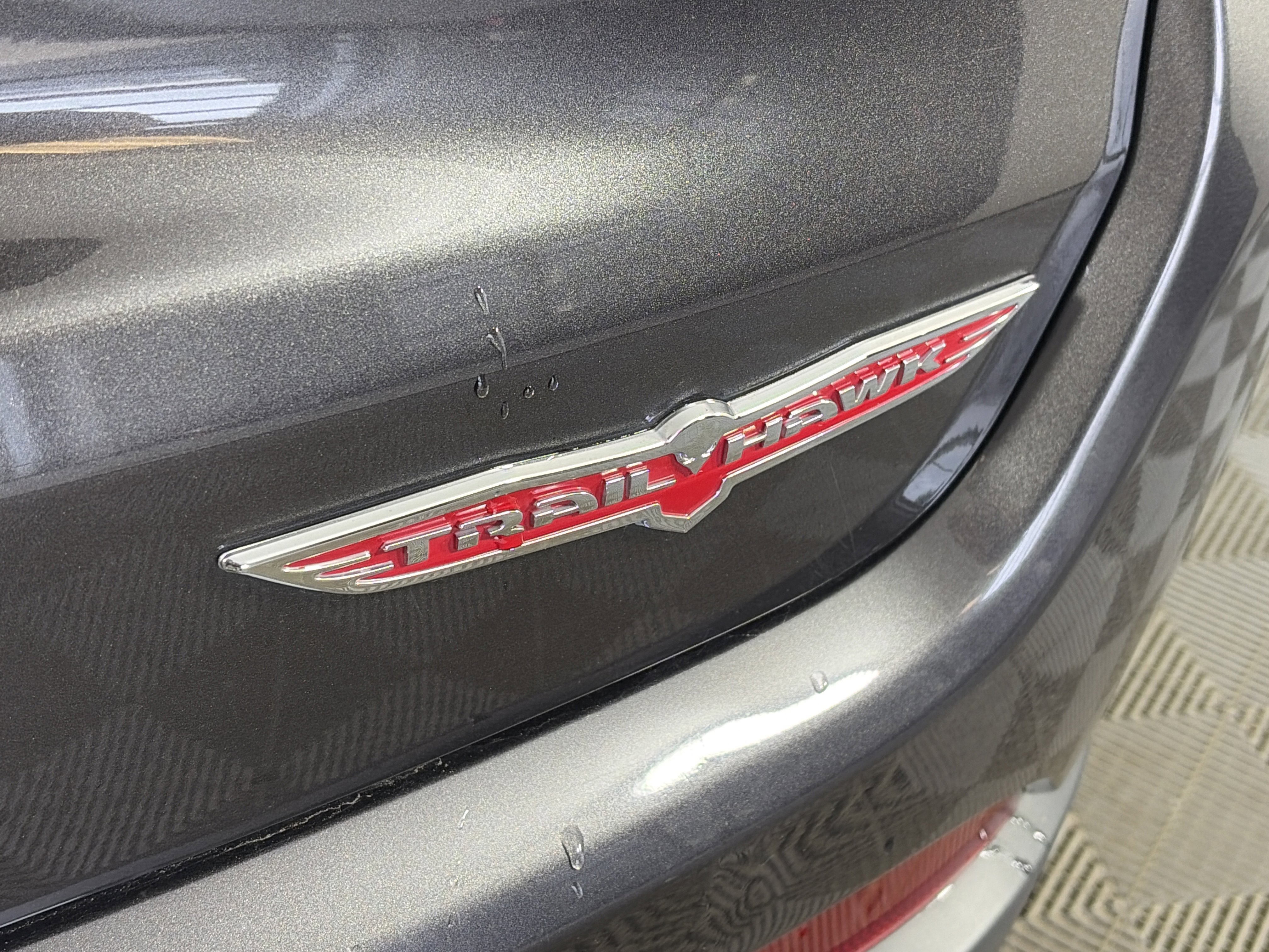 Used 2020 Jeep Compass Trailhawk image 17