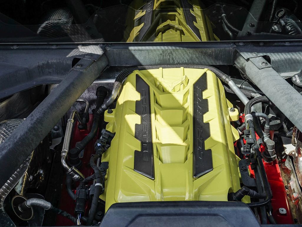 Used 2021 Chevrolet Corvette Stingray Coupe w/ Z51 Performance Package image 22