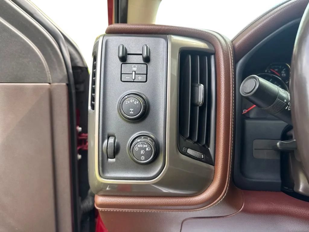Used 2019 Chevrolet Silverado 3500 High Country w/ Duramax Plus Package AWD/4WD image 19