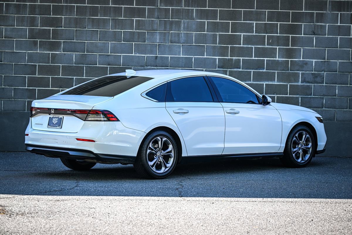 Used 2024 Honda Accord EX image 3