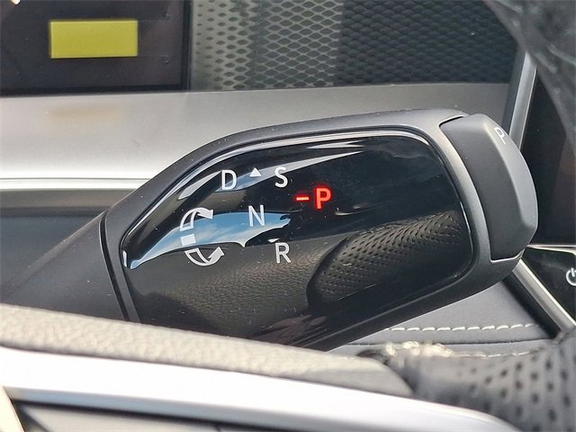 New 2026 Volkswagen Tiguan SE R-Line image 8