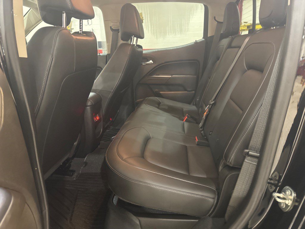 Used 2019 Chevrolet Colorado ZR2 w/ LPO, Premium Interior Package AWD/4WD image 9