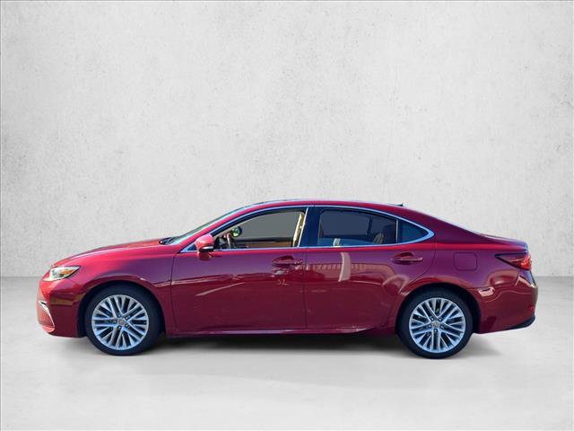 Used 2017 Lexus ES 350 w/ Ultra Luxury Package FWD image 8
