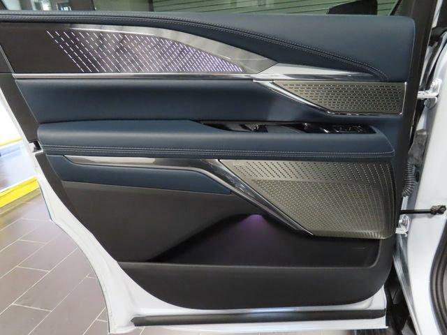 New 2026 Cadillac Escalade IQ Luxury 2 image 11