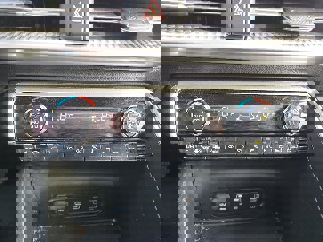 Used 2022 Kia K5 GT-Line w/ GT-Line Awd Premium Package image 18