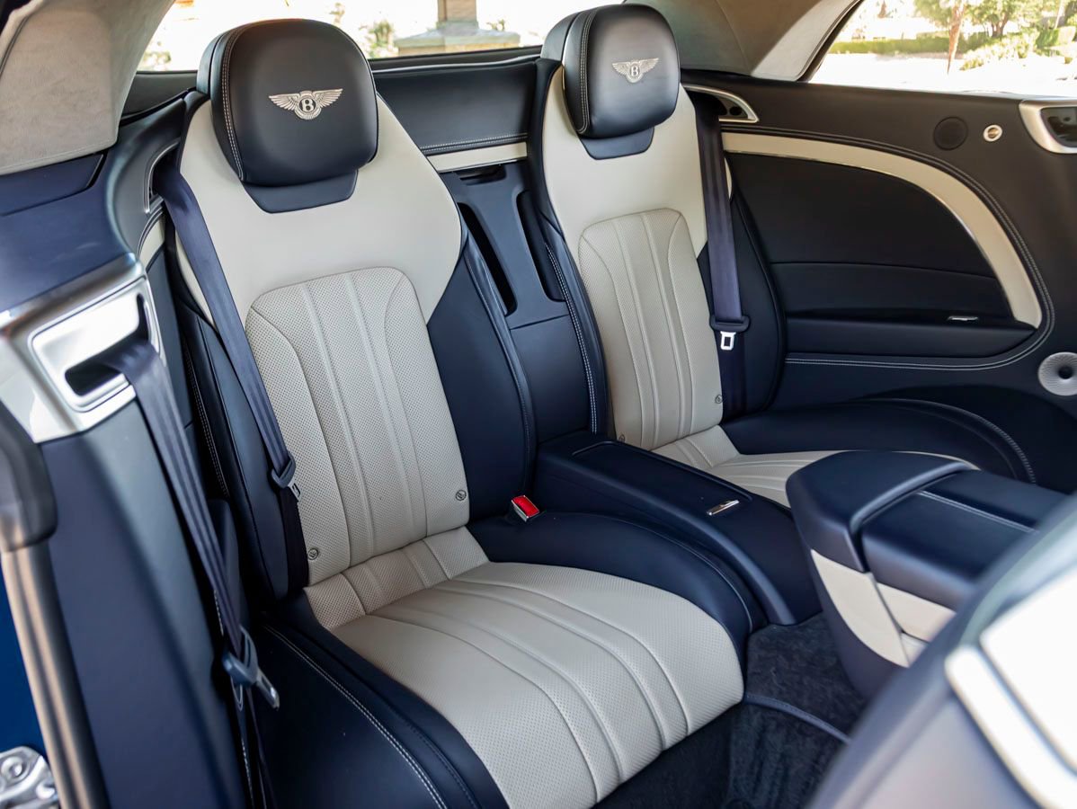 Used 2021 Bentley Continental GT Mulliner AWD/4WD image 29