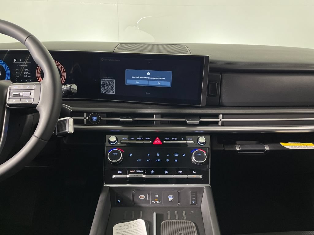 New 2026 Hyundai Santa Fe XRT AWD/4WD image 16