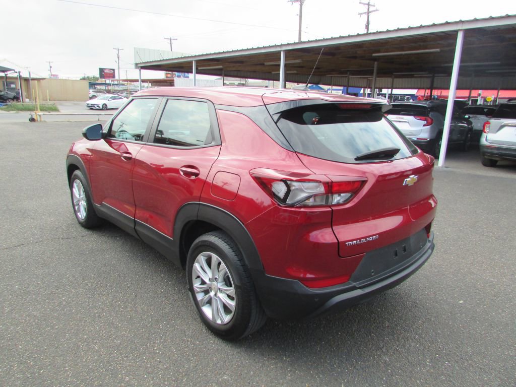 Used 2021 Chevrolet TrailBlazer LS image 9