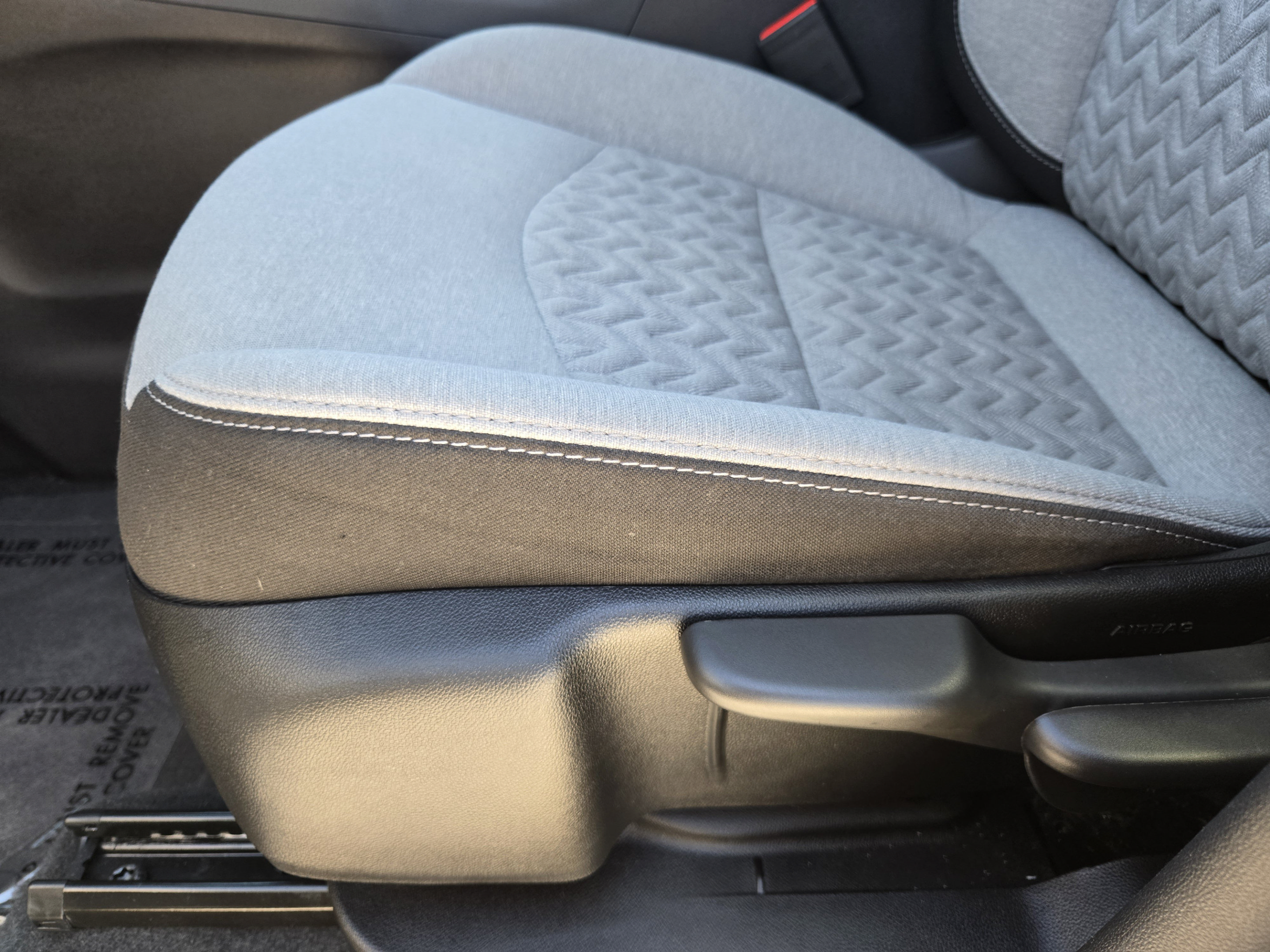 Used 2024 Chevrolet Equinox LS FWD image 22