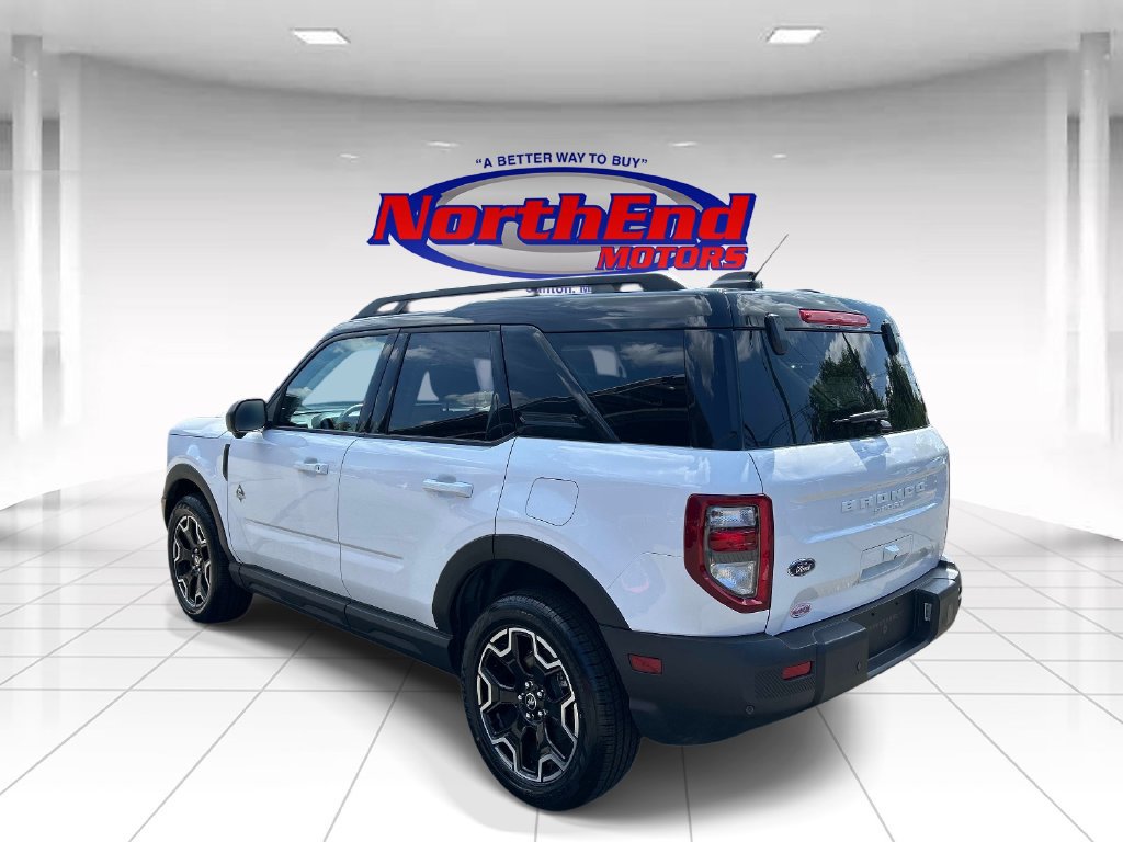Used 2025 Ford Bronco Sport Outer Banks w/ Outer Banks Tech Package+ AWD/4WD image 5