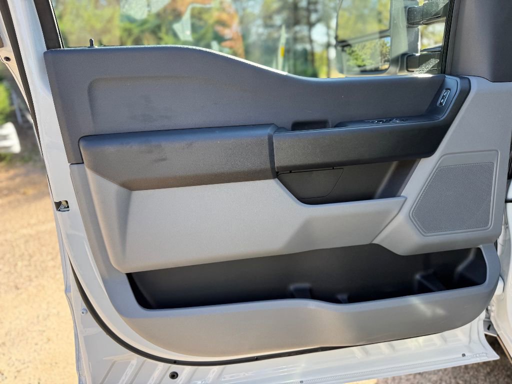 New 2026 Ford F350 XL image 16