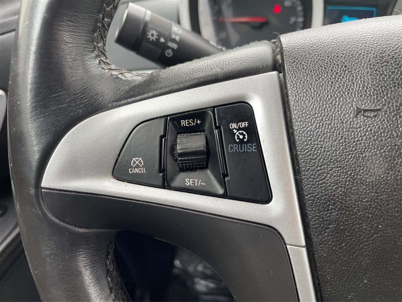 Used 2016 Chevrolet Equinox LT w/ Convenience Package image 48