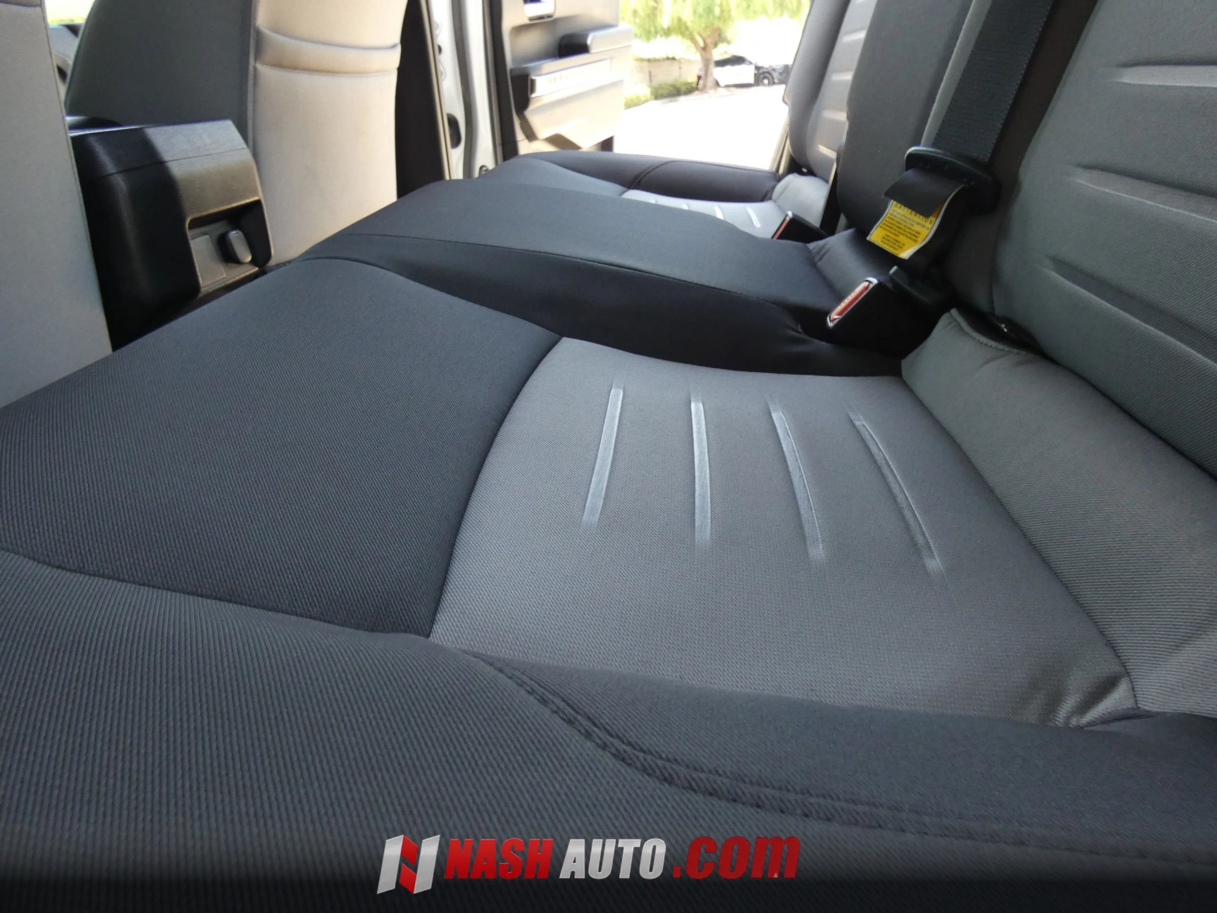 Used 2025 Toyota Tacoma TRD Sport AWD/4WD image 48