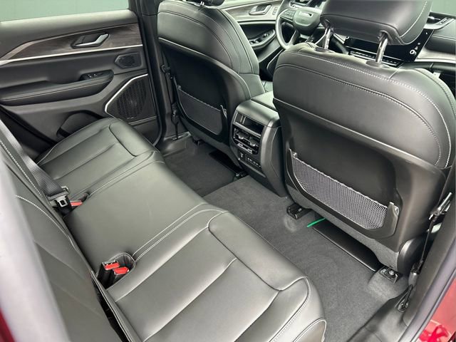 New 2026 Jeep Grand Cherokee Limited image 33