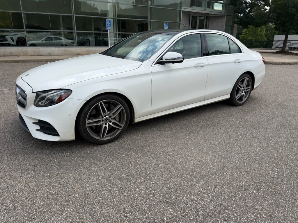 Used 2019 Mercedes-Benz E 300 image 2