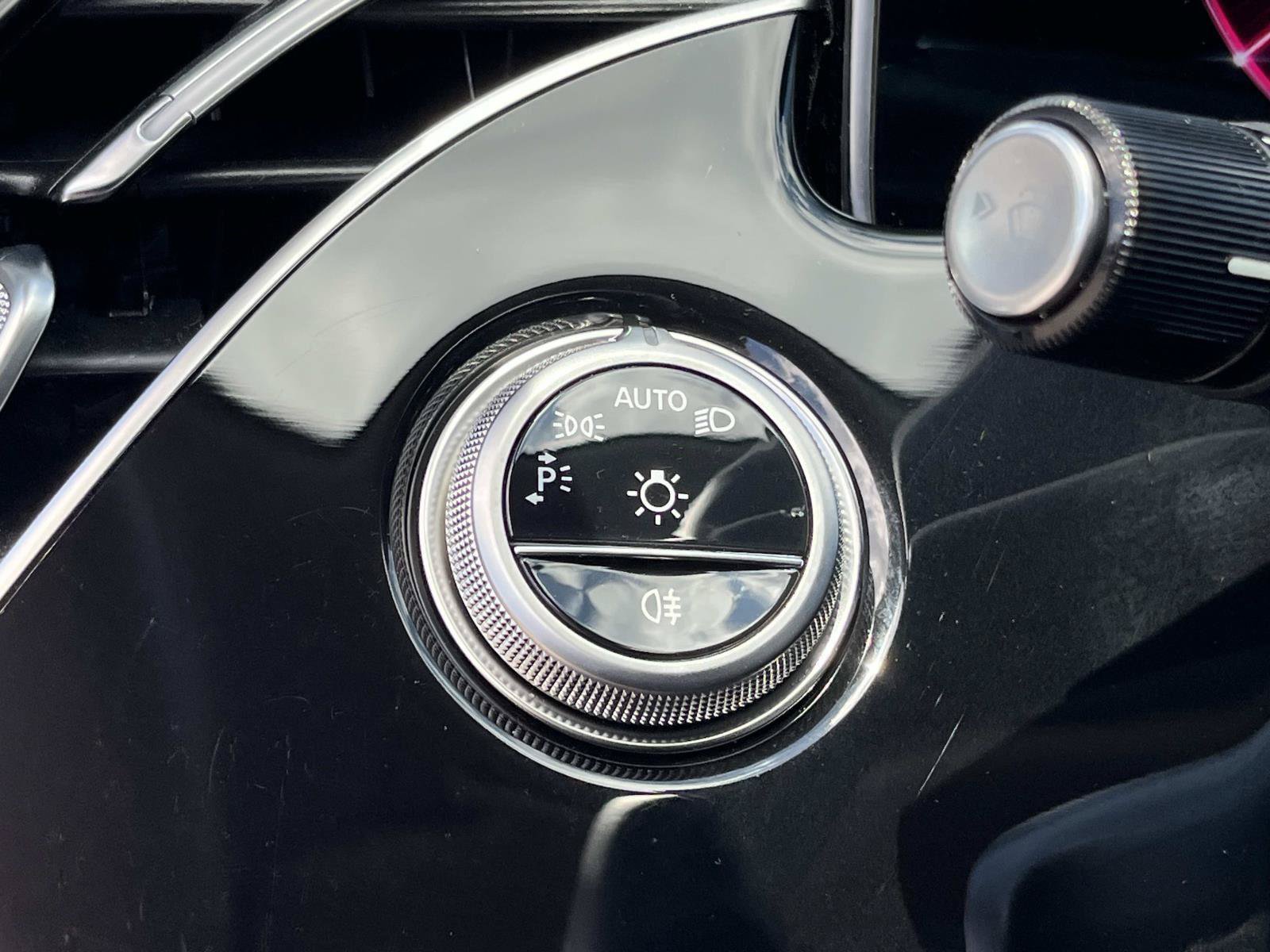Certified 2025 Mercedes-Benz E 350 Sedan image 27