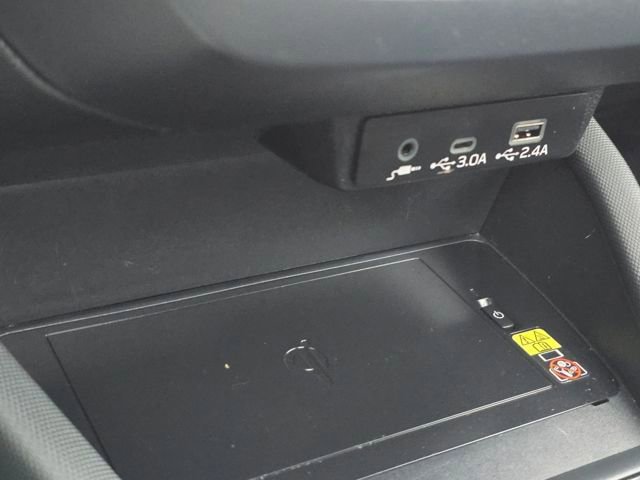 Used 2025 Subaru Forester Limited image 17