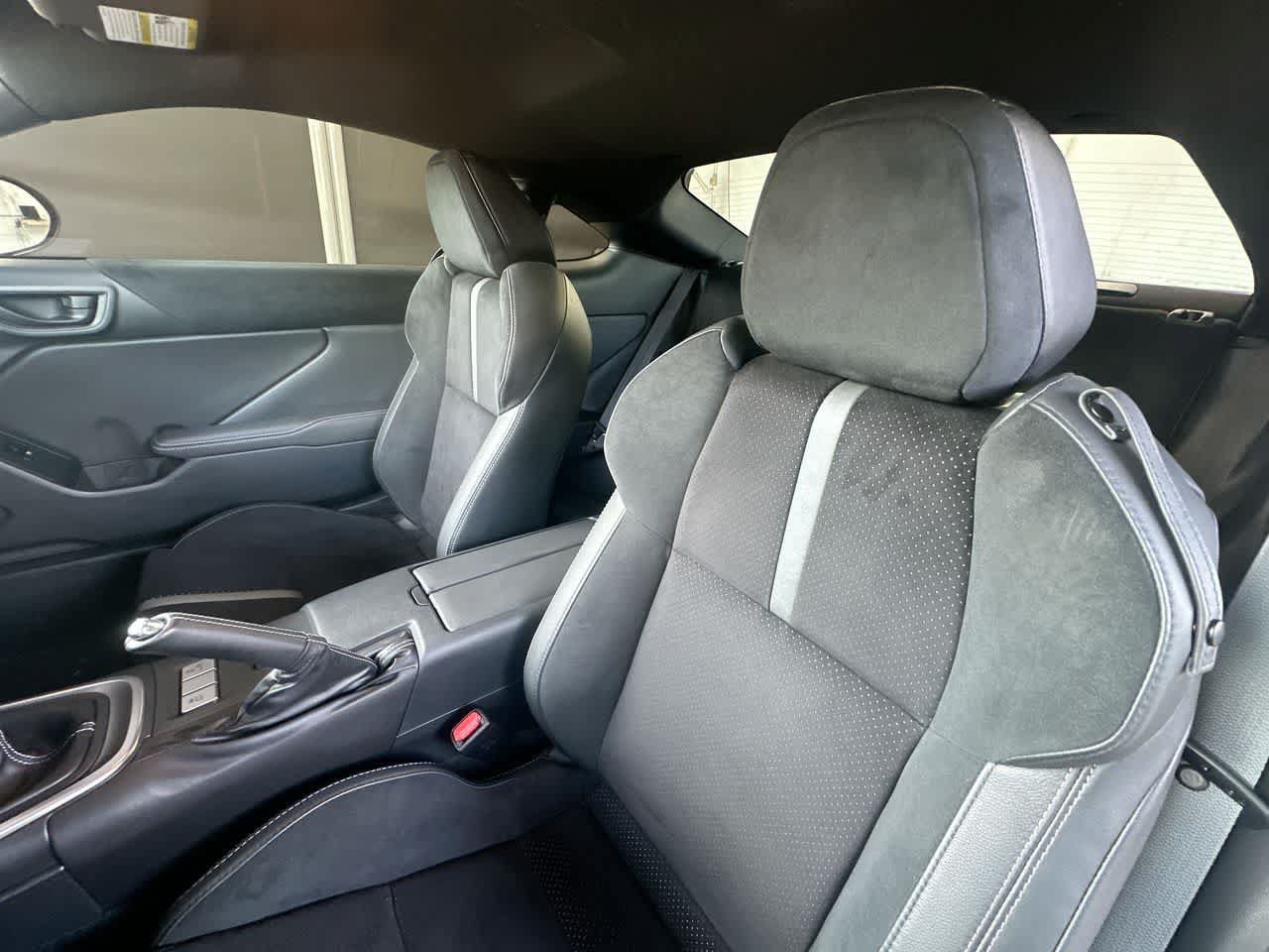 Used 2025 Toyota GR86 Premium RWD image 14