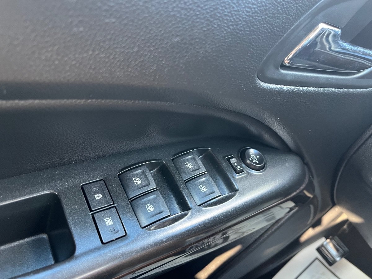 Used 2018 GMC Canyon SLT w/ Driver Alert Package AWD/4WD image 23