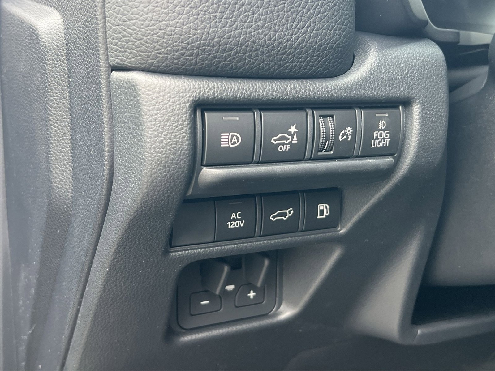 New 2026 Toyota Land Cruiser image 25