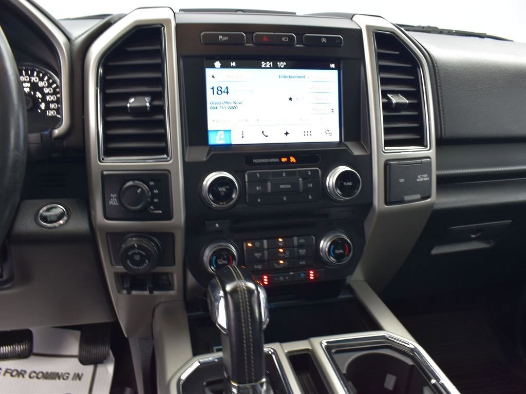 Used 2018 Ford F150 Lariat w/ Equipment Group 502A Luxury AWD/4WD image 17