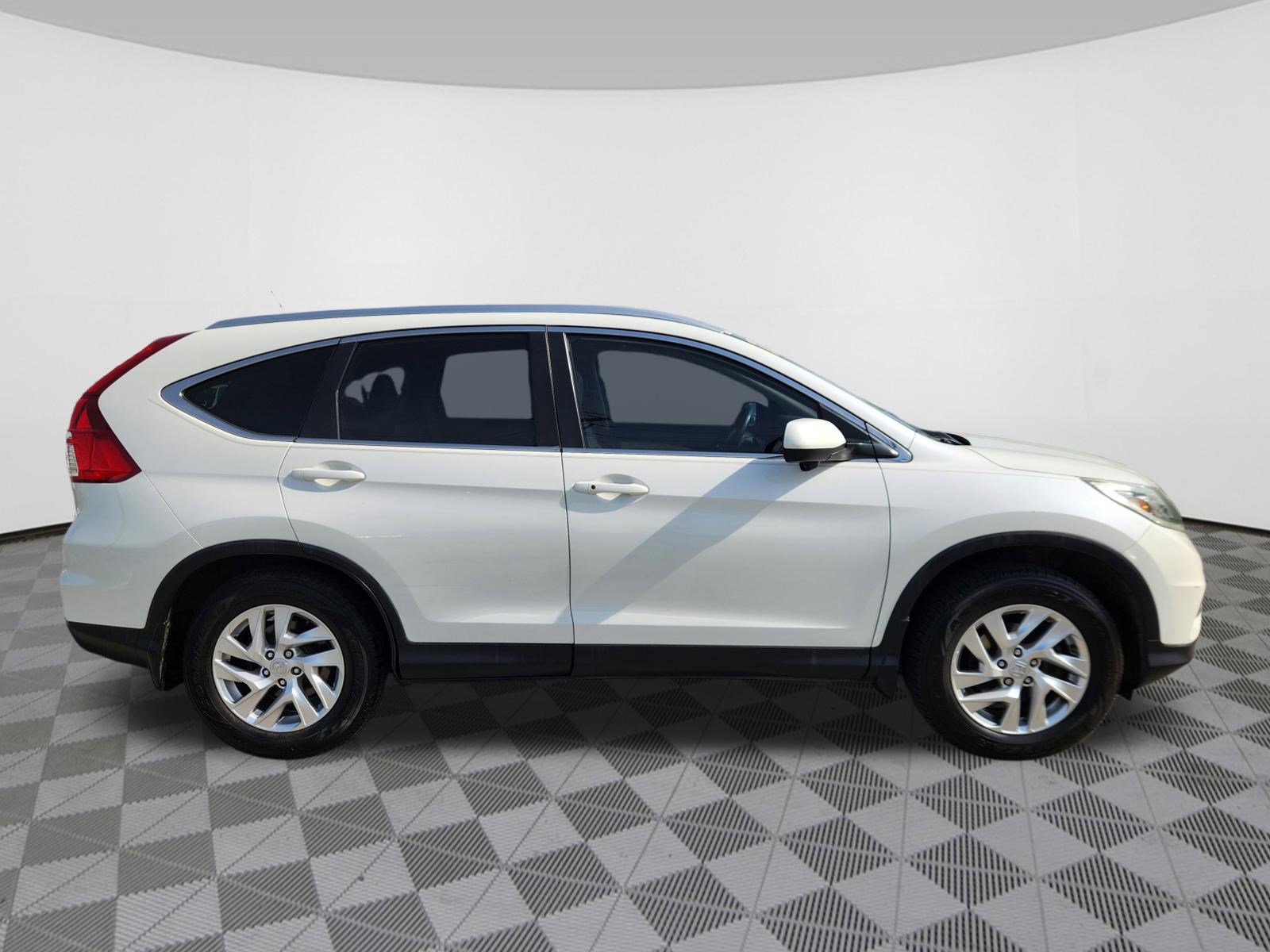 Used 2015 Honda CR-V EX-L image 6
