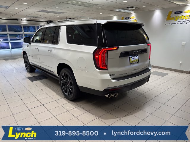 Used 2024 GMC Yukon XL Denali Ultimate AWD/4WD image 32