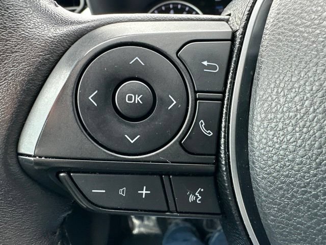 Used 2021 Toyota RAV4 XLE Premium AWD/4WD image 12
