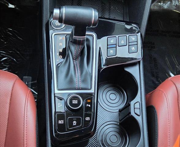 Used 2025 Kia Sportage SX image 14