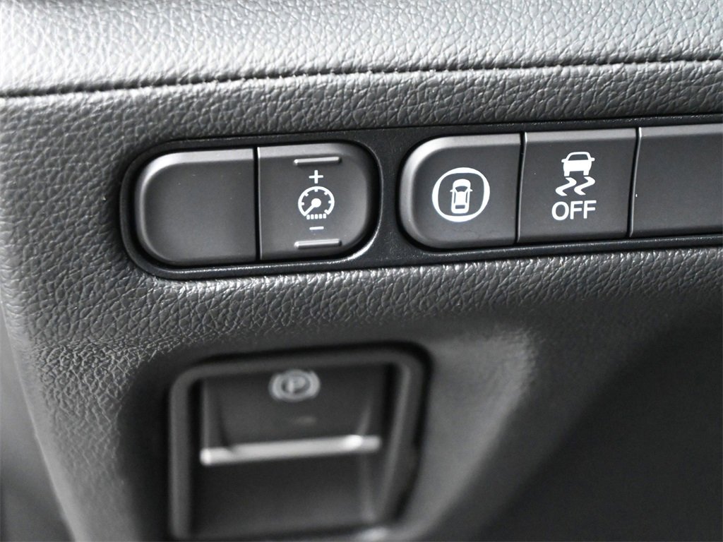 Used 2023 Acura MDX SH-AWD image 6