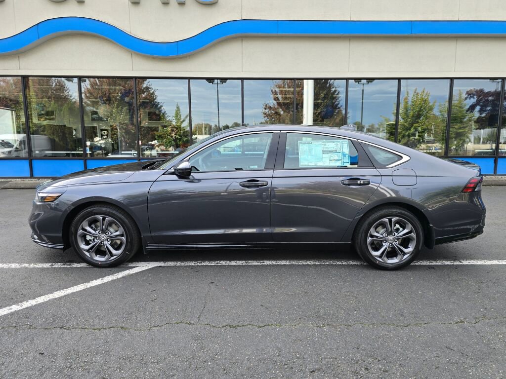 New 2025 Honda Accord EX-L image 2