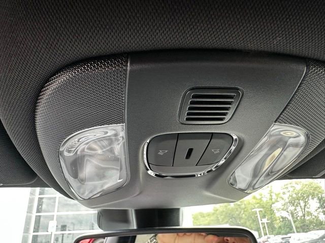 New 2025 Jeep Compass Limited image 28