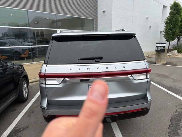 Used 2024 Lincoln Navigator Black Label AWD/4WD image 8