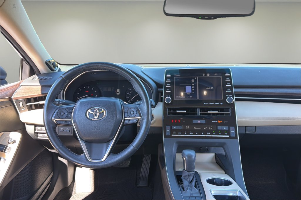 Certified 2019 Toyota Avalon XLE w/ Moonroof Package FWD image 16