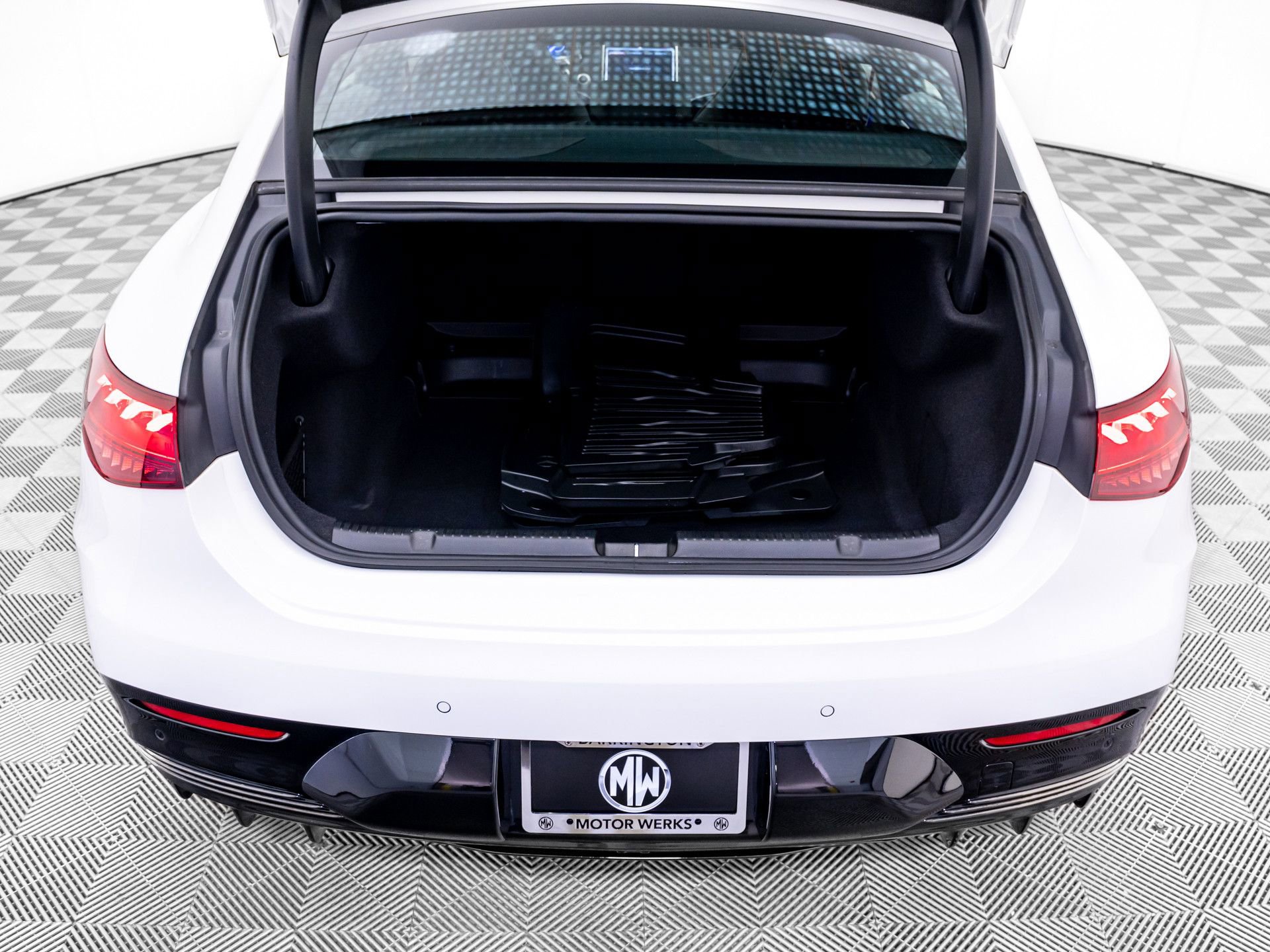 Used 2023 Mercedes-Benz EQE AMG 4MATIC Sedan image 32