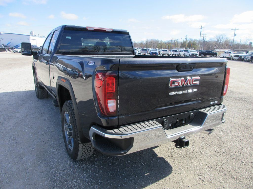 New 2026 GMC Sierra 2500 SLE w/ SLE Value Package; image 9