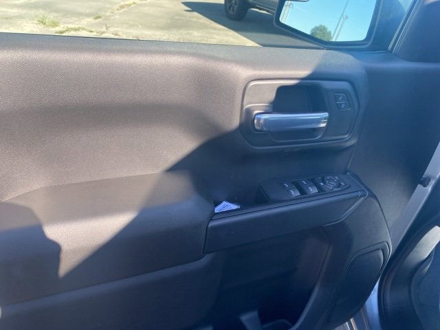New 2026 Chevrolet Silverado 1500 Custom w/ Turbomax Blackout Package image 17