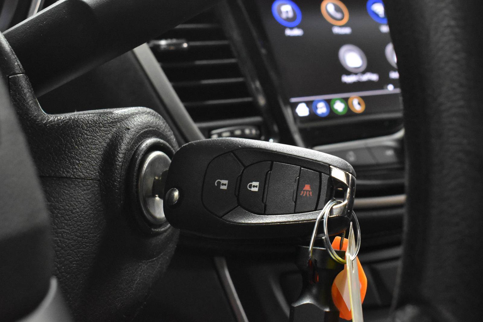 Used 2020 Chevrolet Trax LT FWD image 15