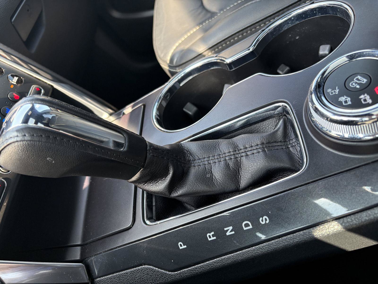 Used 2018 Ford Explorer Platinum AWD/4WD image 18