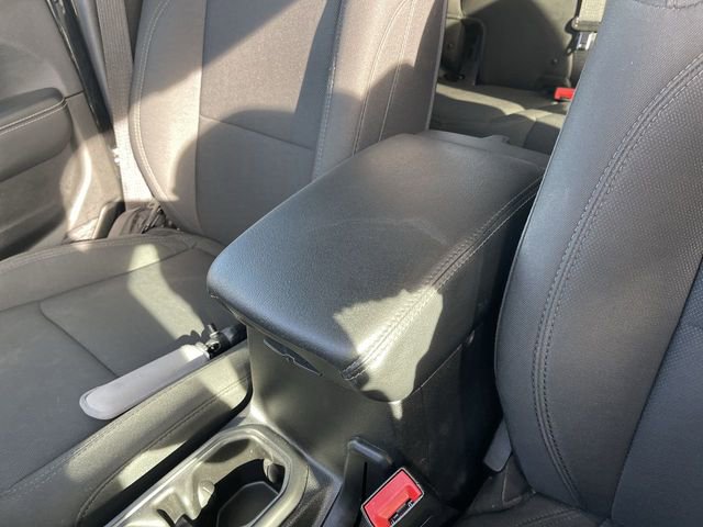 Used 2019 Jeep Wrangler Unlimited Sahara image 20