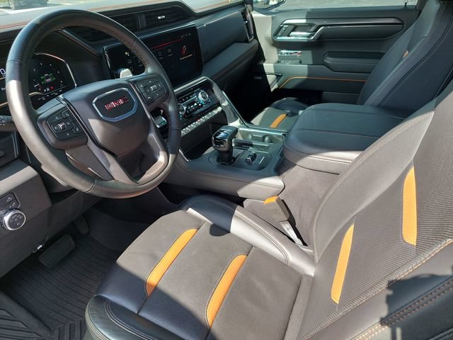 Used 2024 GMC Sierra 1500 AT4 w/ Technology Package AWD/4WD image 9