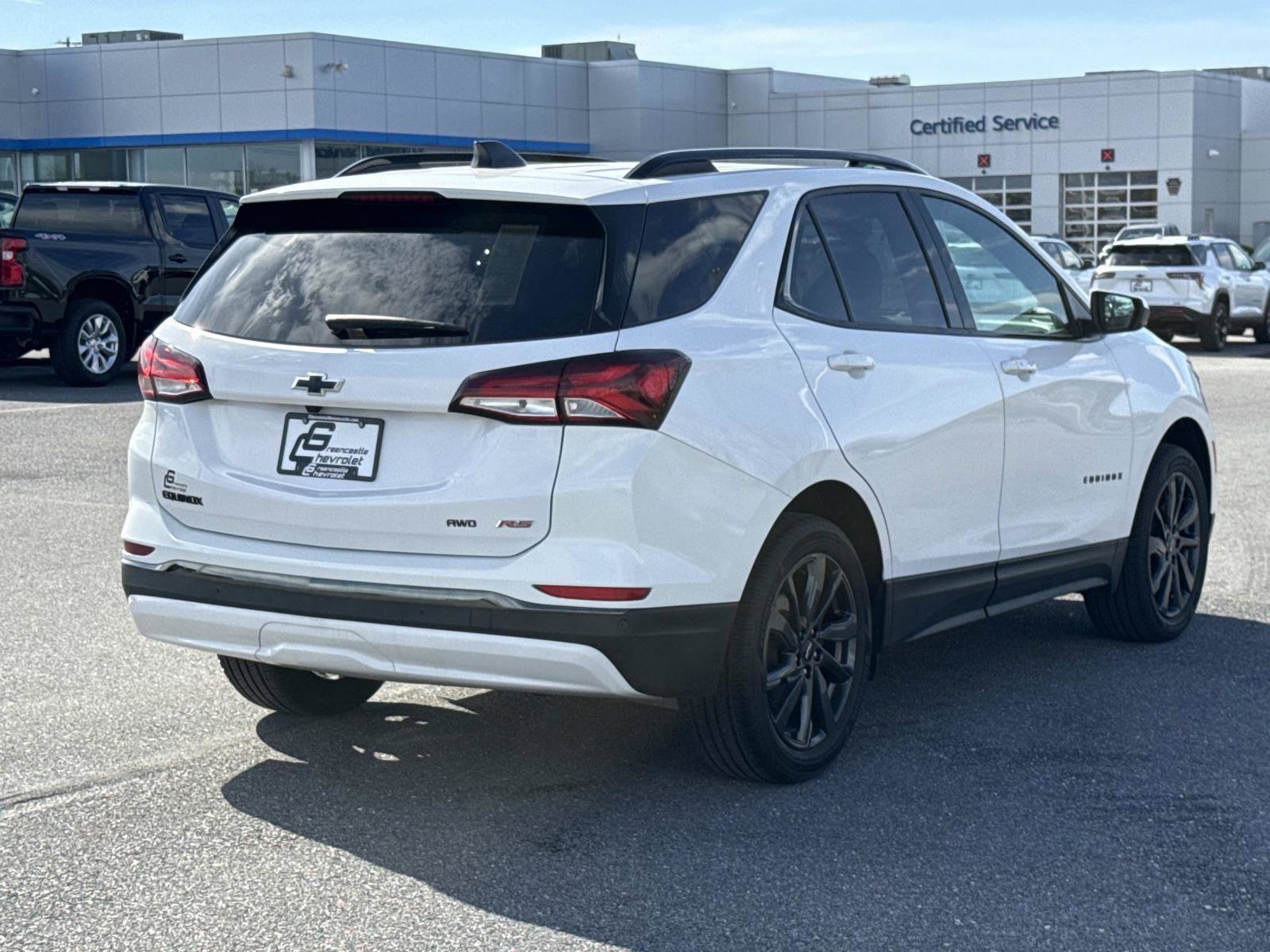 Used 2023 Chevrolet Equinox RS image 24