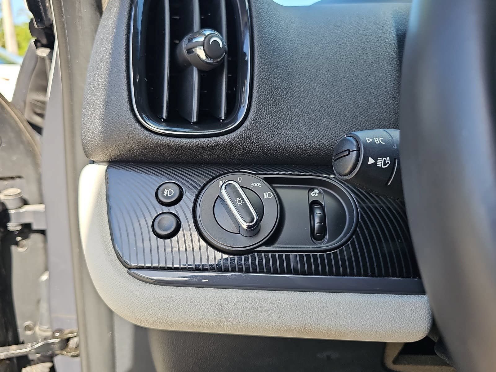 Used 2019 MINI Cooper Countryman S FWD image 26